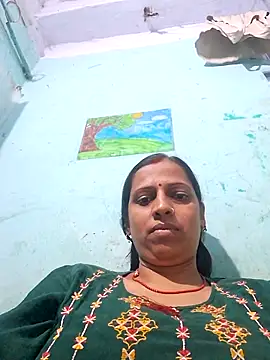 Snapshot of Arti_love chatting on May 26, 2026, 12:14 pm Arti love online show from May 26, 2026, 12:14 pm