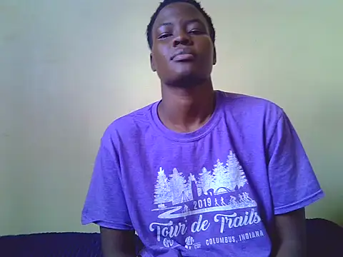 Snapshot of sweetbeverly1 chatting on June 5, 2026, 7:47 am sweetbeverly1 online show from June 5, 2026, 7:47 am