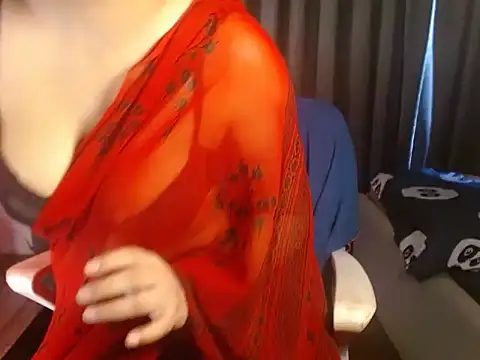 Erotic Rosyy online show from June 17, 2026, 12:59 pm