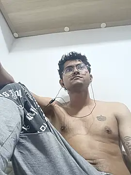 xanderlover online show from July 12, 2026, 2:34 am
