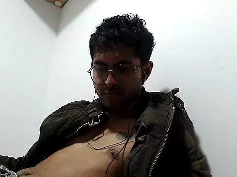 xanderlover online show from July 8, 2026, 4:18 pm