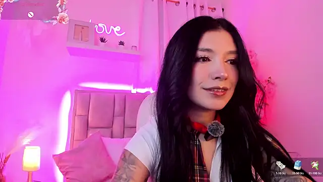 Isis waifu  online show from May 27, 2026, 3:47 am
