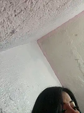 Snapshot of YummyGirl_ chatting on July 20, 2026, 12:51 am YummyGirl online show from July 20, 2026, 12:51 am