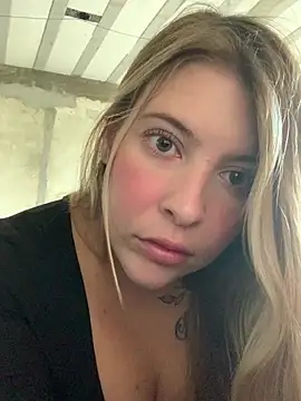 thania bby online show from May 29, 2026, 5:52 pm