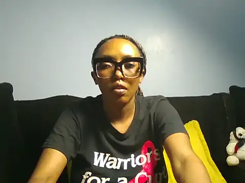 Snapshot of prettycaterina chatting on June 3, 2026, 8:02 pm prettycaterina online show from June 3, 2026, 8:02 pm