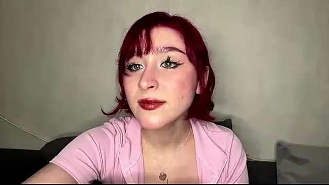 MartaCali online show from June 26, 2026, 4:57 pm