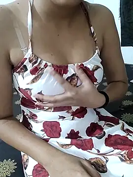  Hornybabe online show from June 18, 2026, 2:00 pm
