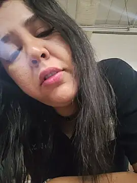 grandotavenus185 online show from June 20, 2026, 12:54 pm