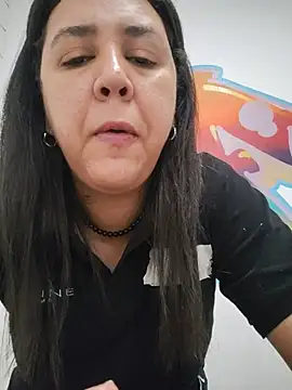 grandotavenus185 online show from July 6, 2026, 2:13 pm