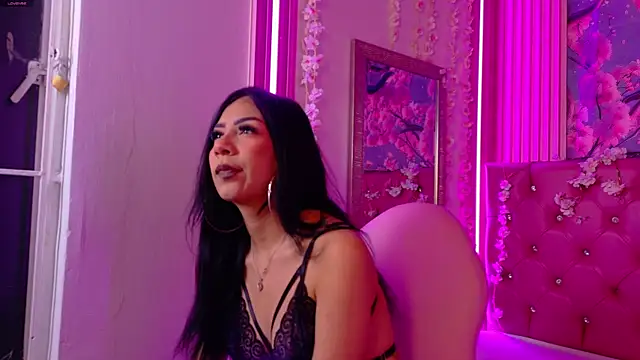 LilySweet   online show from June 26, 2026, 4:51 am