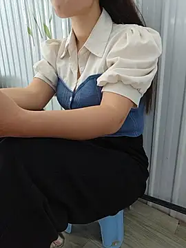 Ure sexy online show from July 3, 2026, 3:02 am