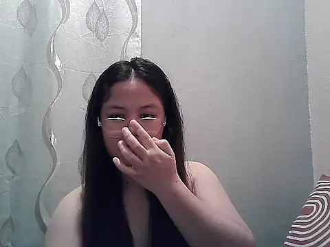 ThePrettySecret online show from June 27, 2026, 4:13 pm
