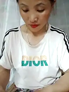 Snapshot of Malin_9k chatting on June 3, 2026, 2:55 pm Malin 9k online show from June 3, 2026, 2:55 pm