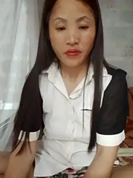 Snapshot of Malin_9k chatting on June 5, 2026, 4:13 pm Malin 9k online show from June 5, 2026, 4:13 pm