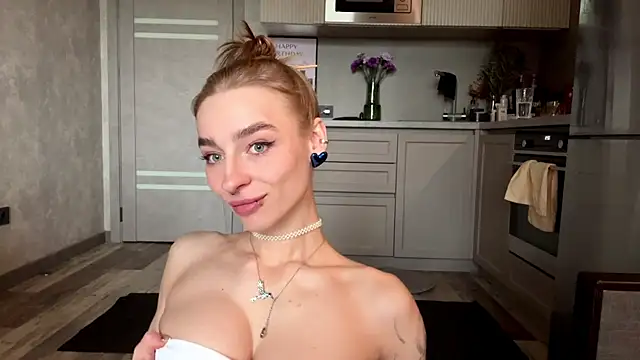 amilia-sexygirl online show from May 29, 2026, 3:34 am