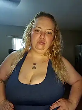 Jaclynnbaby online show from June 25, 2026, 12:43 pm