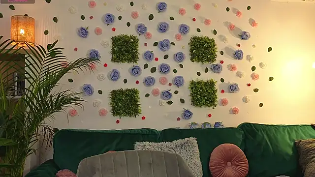 justmeavery online show from June 23, 2026, 12:08 am