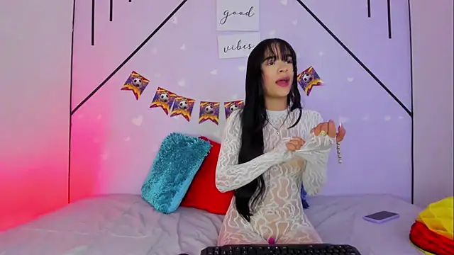 AmaiaHarpper online show from June 30, 2026, 12:49 pm