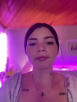 Maia afrodita online show from June 30, 2026, 6:52 pm