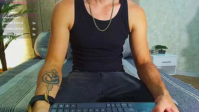 Snapshot of May_Lyonheart chatting on June 25, 2026, 12:08 am May Lyonheart online show from June 25, 2026, 12:08 am