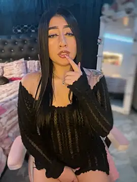 Snapshot of KittyKaee_ chatting on June 11, 2026, 6:54 am KittyKaee online show from June 11, 2026, 6:54 am