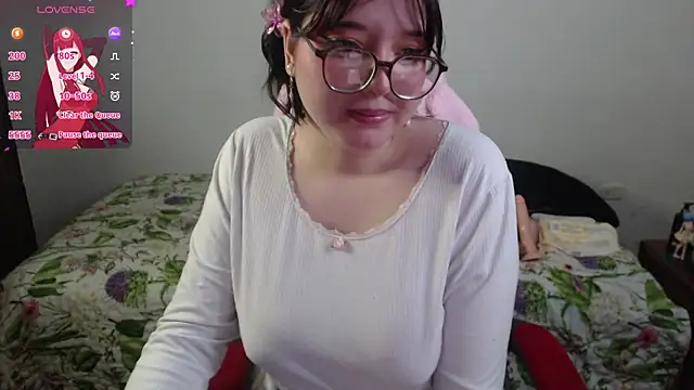 Hinata kawaii online show from June 8, 2026, 9:32 am