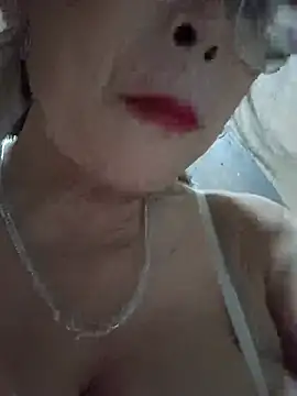 Snapshot of Kiki_sexyy chatting on June 5, 2026, 8:36 pm Kiki sexyy online show from June 5, 2026, 8:36 pm
