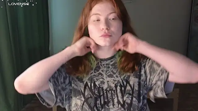 Snapshot of YourGingerCute chatting on June 2, 2026, 12:38 pm YourGingerCute online show from June 2, 2026, 12:38 pm