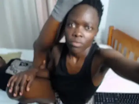 Melaninmagicc online show from June 10, 2026, 7:59 pm