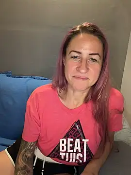 GermanMilfJasmin online show from June 11, 2026, 7:55 pm