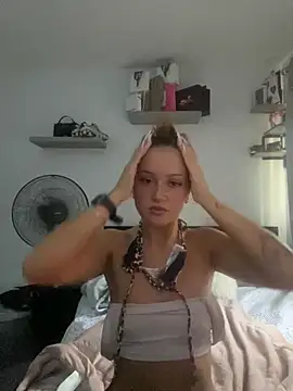 PoisonIvy x online show from June 24, 2026, 2:26 pm