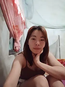 -Trinina- online show from June 6, 2026, 7:19 pm