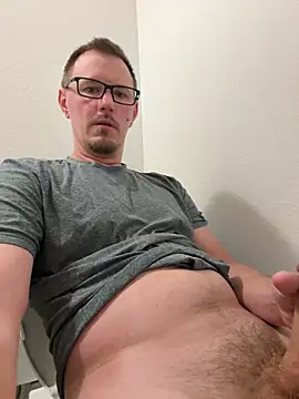 Hardpaul85 online show from June 28, 2026, 1:28 pm