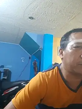 luizam1976 online show from June 26, 2026, 11:43 pm