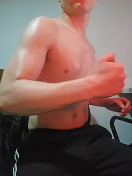 mateooo776 online show from July 4, 2026, 4:41 am