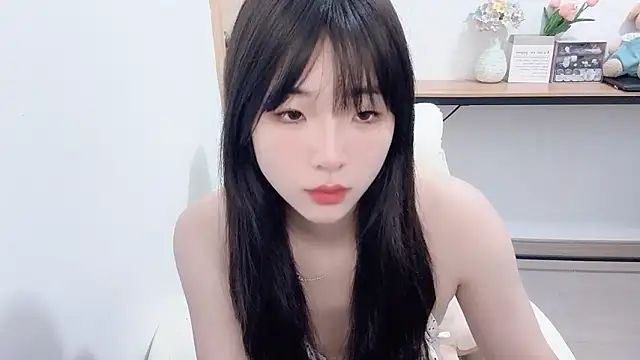 Louise-3 online show from July 6, 2026, 11:28 am