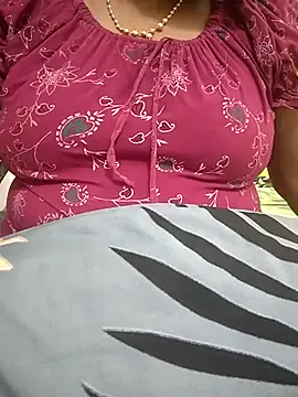 Snapshot of tamil_malluaunty chatting on July 12, 2026, 8:48 am tamil malluaunty online show from July 12, 2026, 8:48 am
