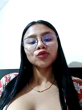 Sofielovee-01 online show from July 15, 2026, 2:18 am