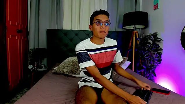 Camilo Santoss online show from June 15, 2026, 3:18 am