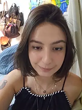 Snapshot of Juh_castro chatting on June 10, 2026, 11:17 pm Juh castro online show from June 10, 2026, 11:17 pm