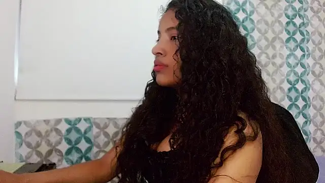 Isabellacarson online show from June 24, 2026, 5:11 pm