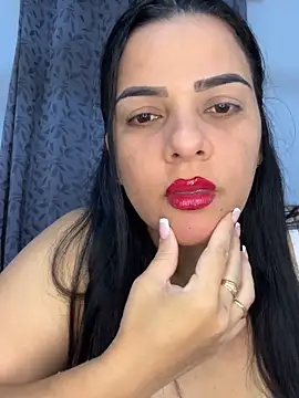 Escarlata2077 online show from June 16, 2026, 2:33 am