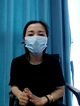 fengshun00000 online show from June 3, 2026, 5:30 am