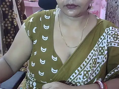 Snapshot of PRIYANKA_023 chatting on June 25, 2026, 5:34 am PRIYANKA 023 online show from June 25, 2026, 5:34 am