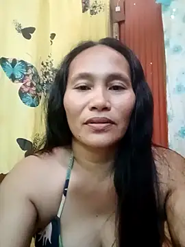 Queenslay online show from June 18, 2026, 12:42 am