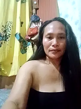 Queenslay online show from July 1, 2026, 12:05 pm