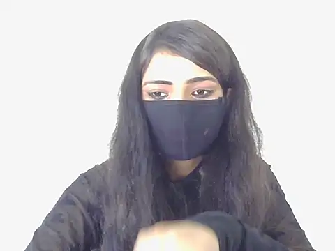 Snapshot of Hot-Roshni chatting on July 14, 2026, 1:50 pm Hot-Roshni online show from July 14, 2026, 1:50 pm