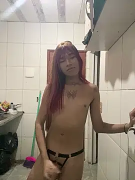 itevellyn  online show from June 11, 2026, 2:53 am
