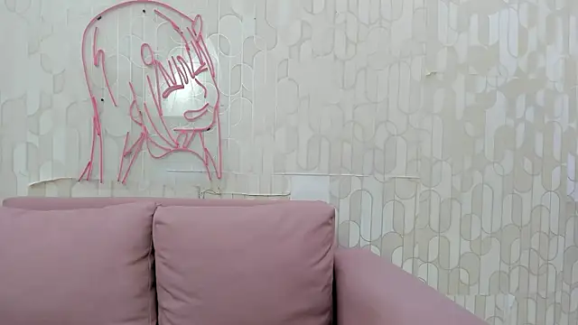 Snapshot of Lunna_Ferrer chatting on July 3, 2026, 12:00 pm Lunna Ferrer online show from July 3, 2026, 12:00 pm