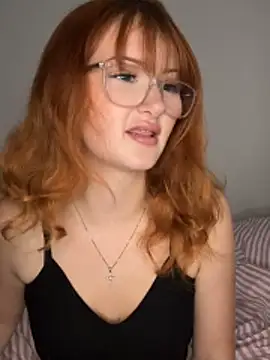 BunnyandBrookes  online show from June 18, 2026, 11:04 am